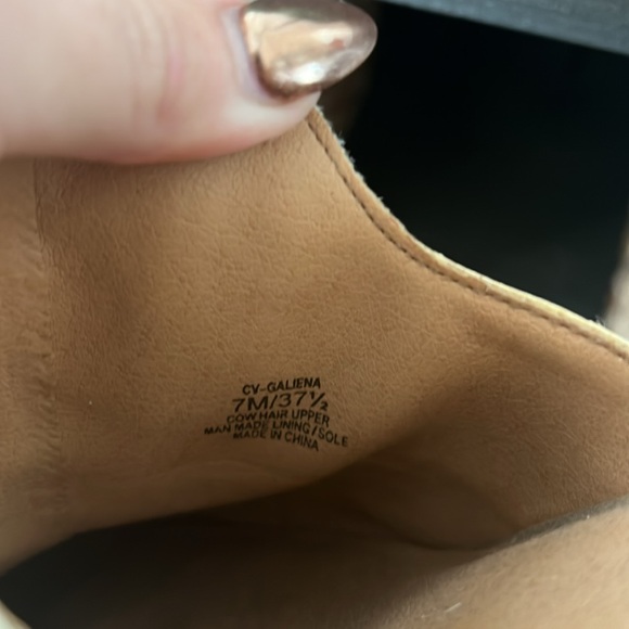 Crown Vintage Mule Slides with Cow Hair - Picture 7 of 7